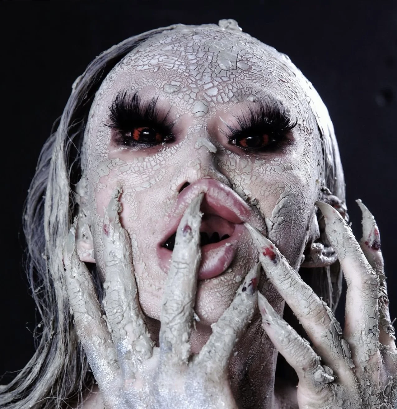 ICONIQA: Horror Couture