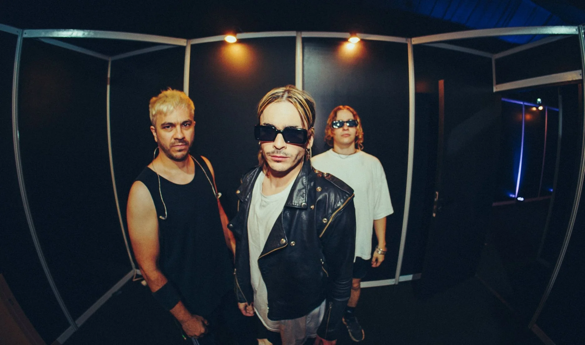 Airbag - "El Club De La Pelea"